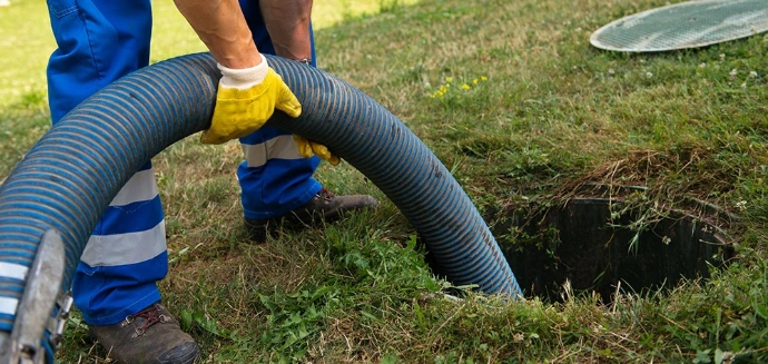 septic tank pumping truck Windhoek Namibia